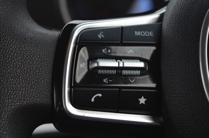 2023 Kia Carnival S