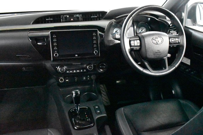 2021 Toyota Hilux Rogue