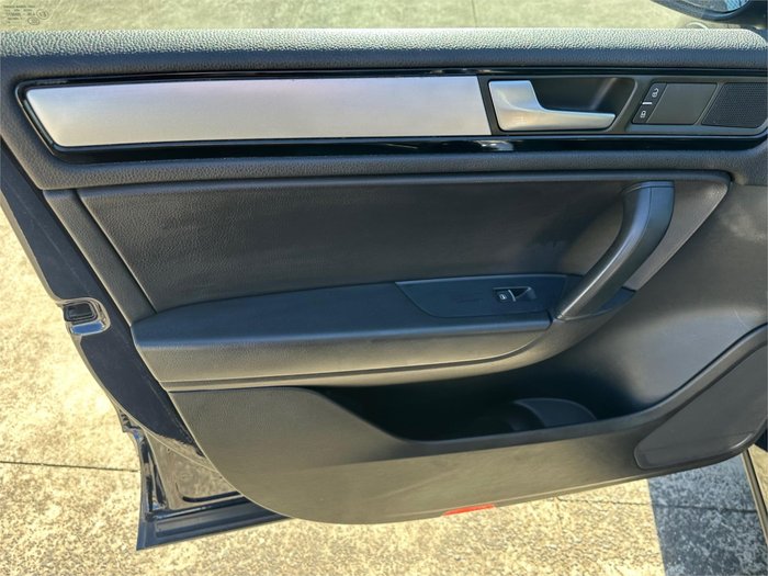 2014 VOLKSWAGEN TOUAREG 150 TDI