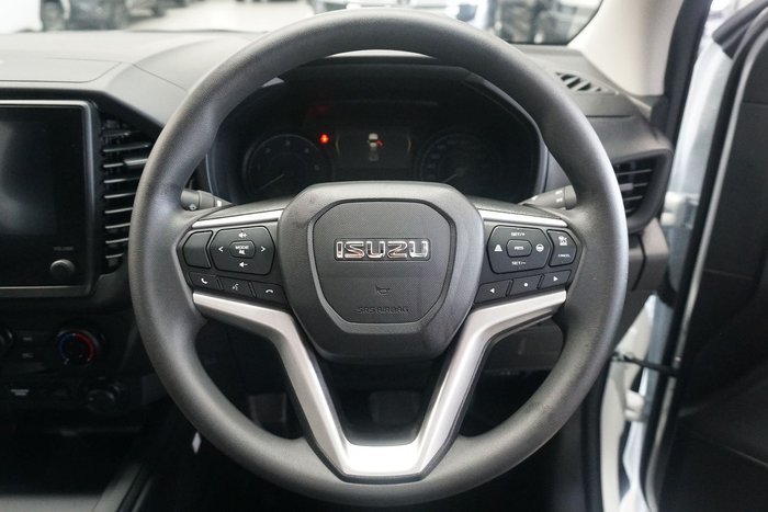 2025 Isuzu D-MAX SX
