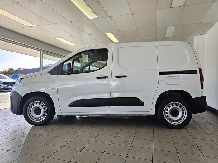 2021 Peugeot Partner 130 THP