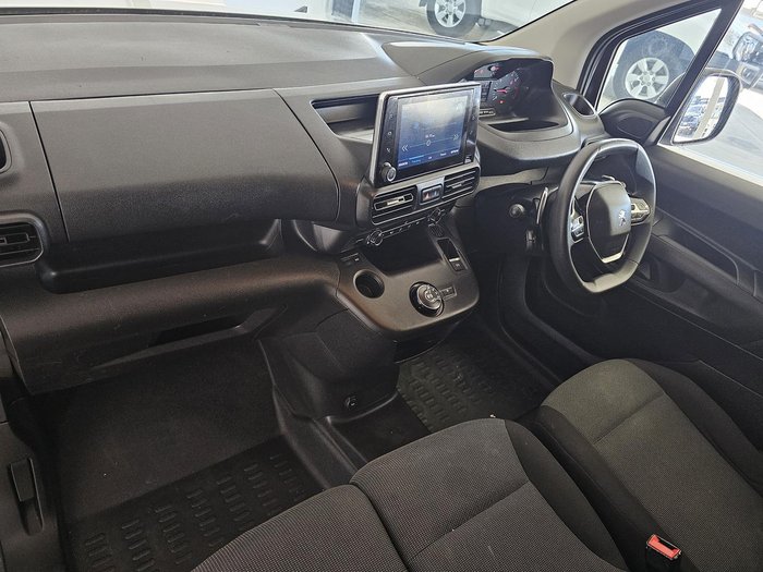 2021 Peugeot Partner 130 THP