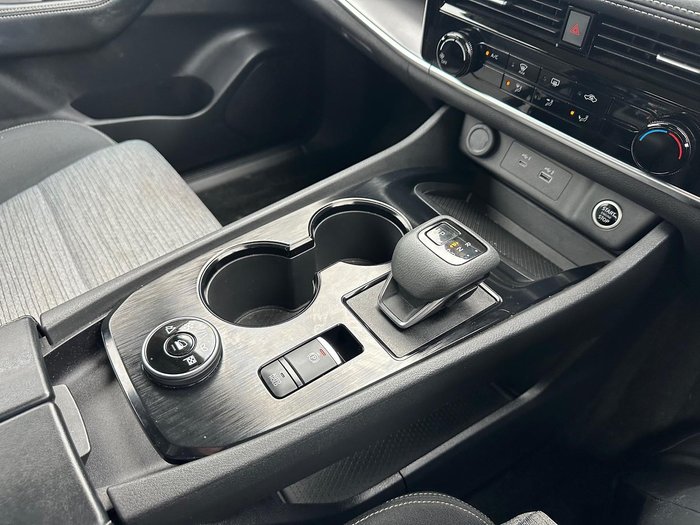 2023 Nissan X-TRAIL ST