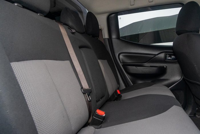 2023 Mitsubishi Triton GLX-R