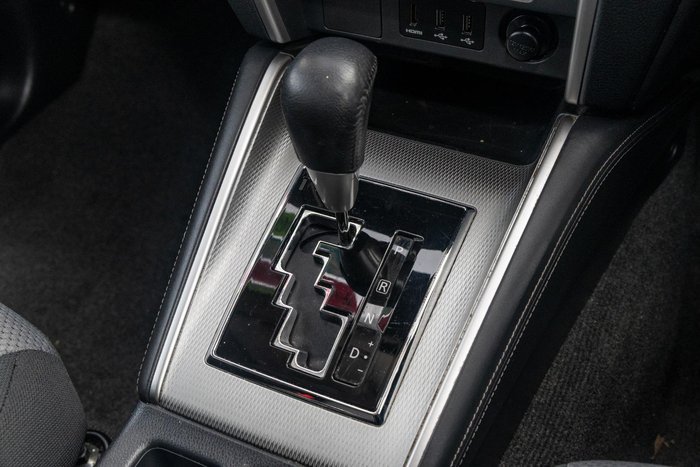 2023 Mitsubishi Triton GLX-R