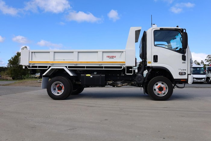 2023 Isuzu N Series NPS 75-155 White
