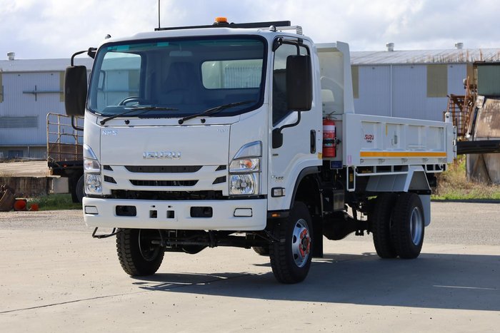 2023 Isuzu N Series NPS 75-155 White