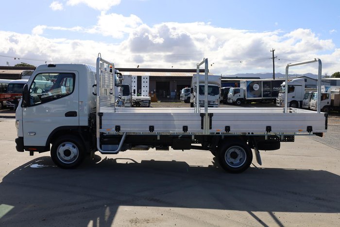 2025 Fuso Canter 515 Alloy Tray White