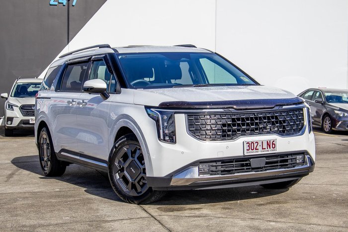 2024 Kia Carnival GT-Line HEV