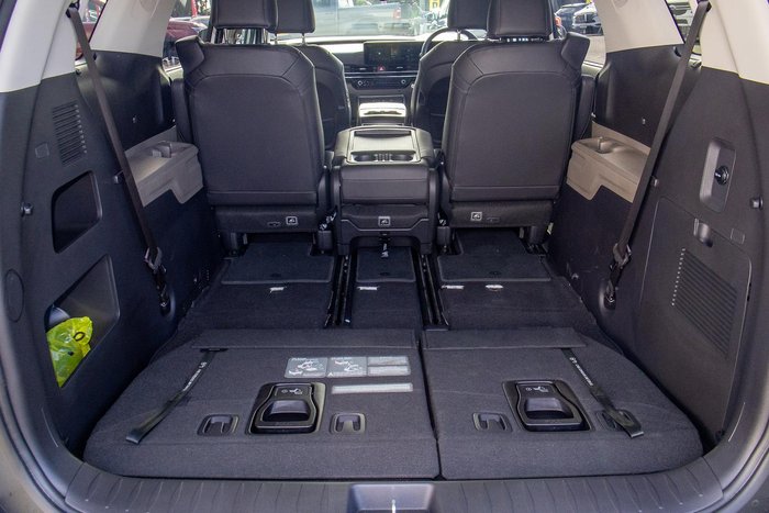 2024 Kia Carnival GT-Line HEV