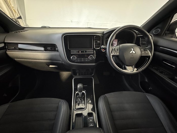 2018 Mitsubishi Outlander Black Edition