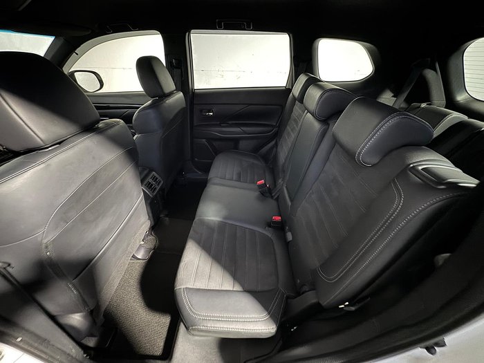 2018 Mitsubishi Outlander Black Edition