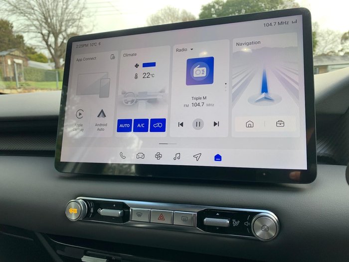 2025 MG MGS5 EV Excite 49