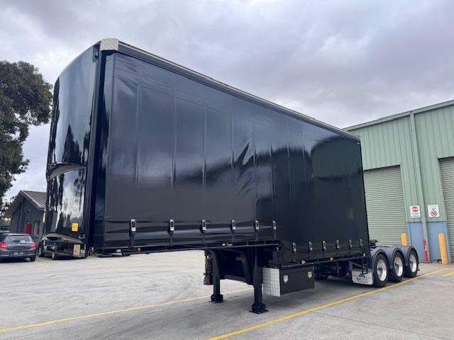 2022 Tiger St3 Lead A 12 Pallet Drop Deck Mezzanine Rear Doors Black