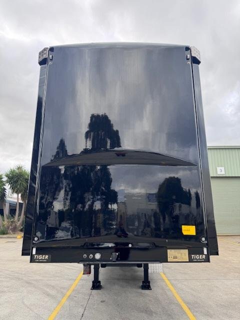 2022 Tiger St3 Lead A 12 Pallet Drop Deck Mezzanine Rear Doors Black