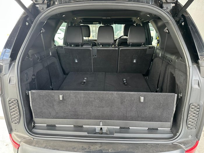 2017 Land Rover Discovery SD4 HSE Series 5 MY17 4X4 Dual Range Santorini Black