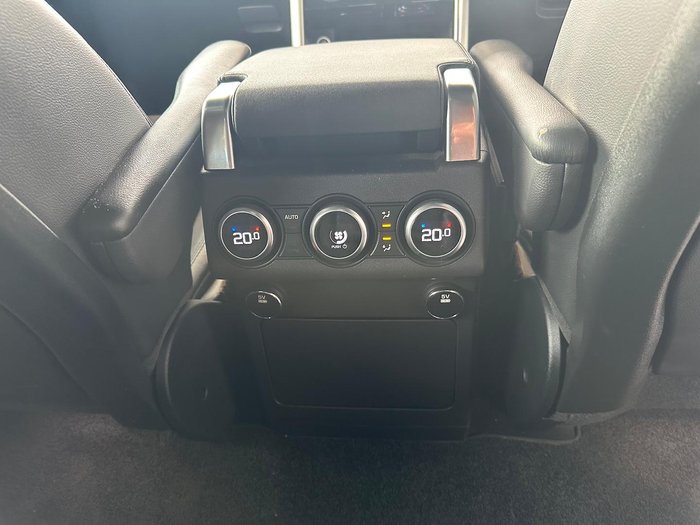 2017 Land Rover Discovery SD4 HSE Series 5 MY17 4X4 Dual Range Santorini Black