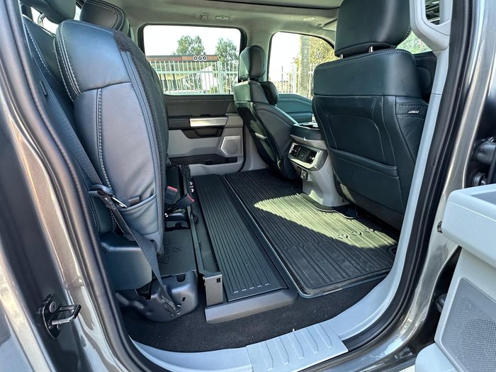 2024 Ford F350 Limited (No Series) Grey