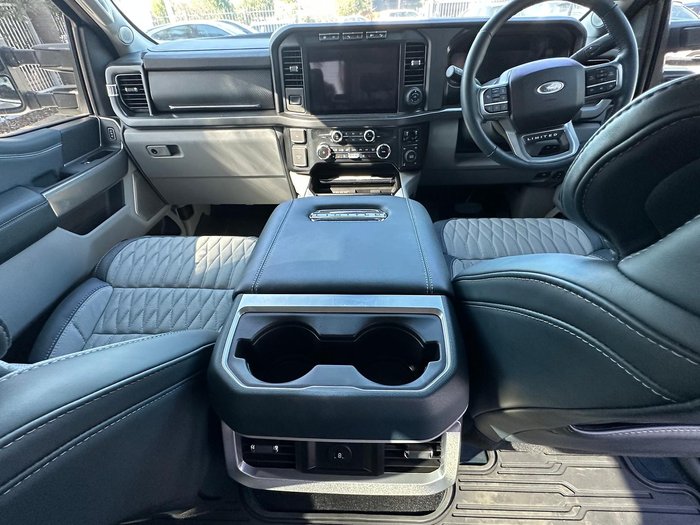 2024 Ford F350 Limited (No Series) Grey