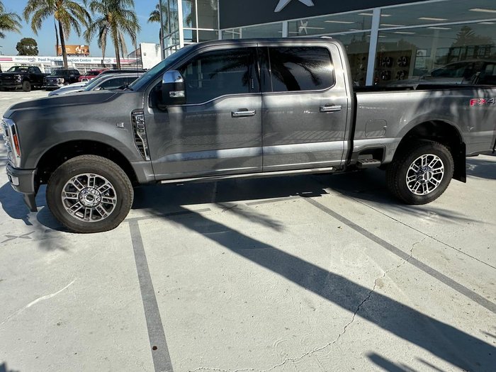 2024 Ford F350 Limited (No Series) Grey