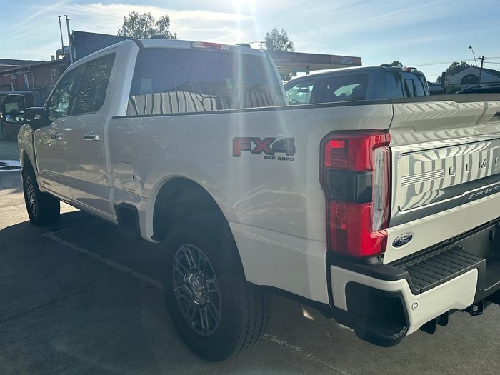 2024 Ford F350 Limited (No Series) Grey