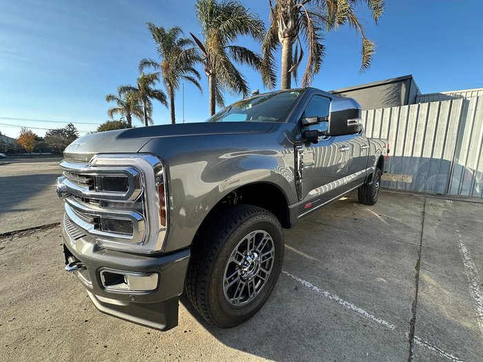 2024 Ford F350 Limited (No Series) Grey