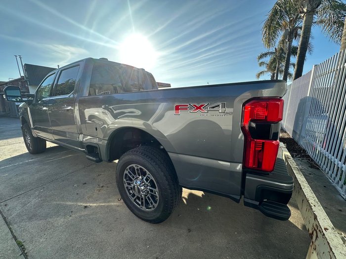2024 Ford F350 Limited (No Series) Grey