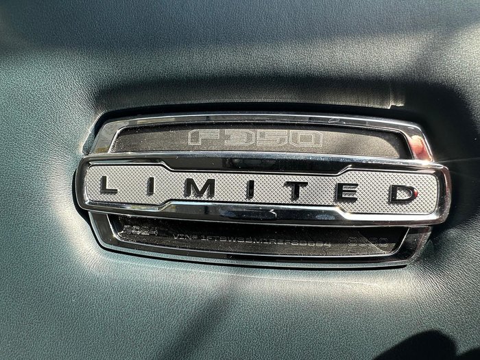 2024 Ford F350 Limited (No Series) Grey