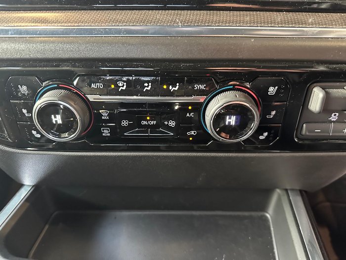 2024 Chevrolet Silverado 1500 ZR2 W/Tech Pack T1 MY24 4X4 Red Hot