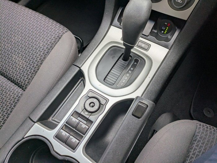 2010 Holden Commodore Omega