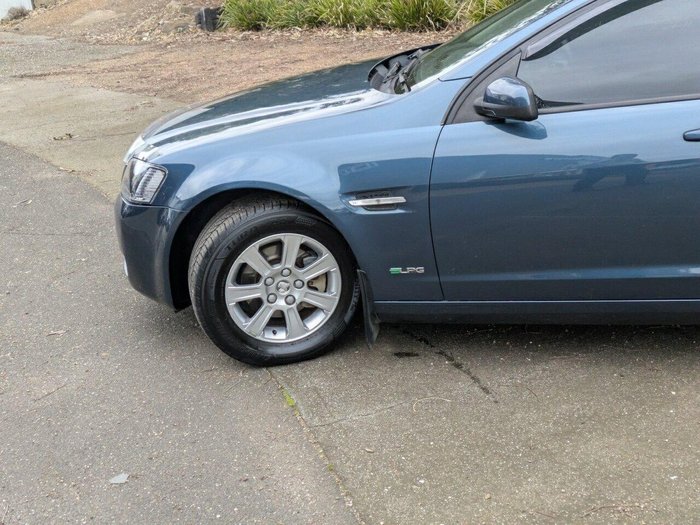 2010 Holden Commodore Omega