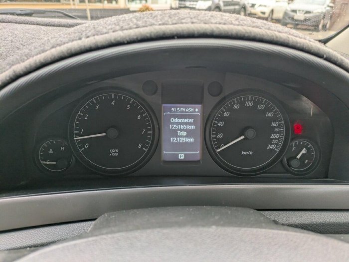 2010 Holden Commodore Omega