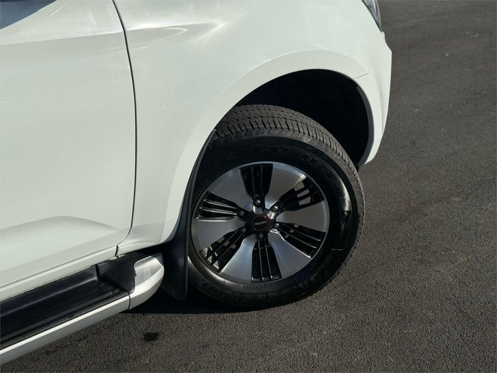 2021 Isuzu D-MAX LS-U