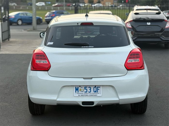 2019 Suzuki Swift GL Navigator