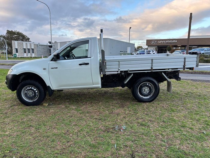 2011 Mitsubishi Triton GL