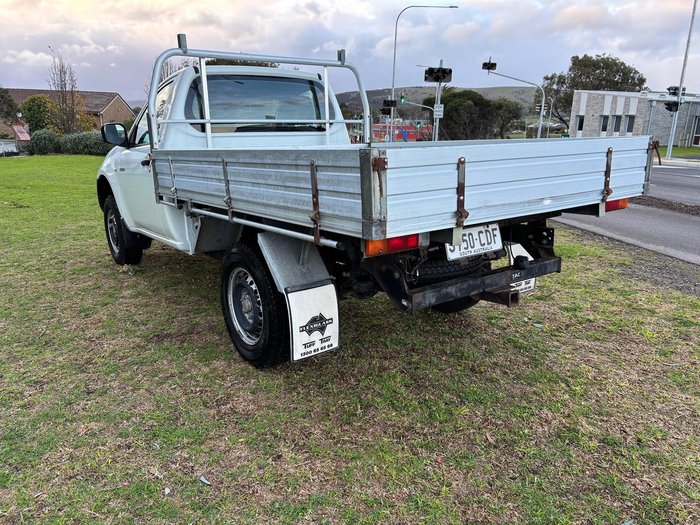 2011 Mitsubishi Triton GL
