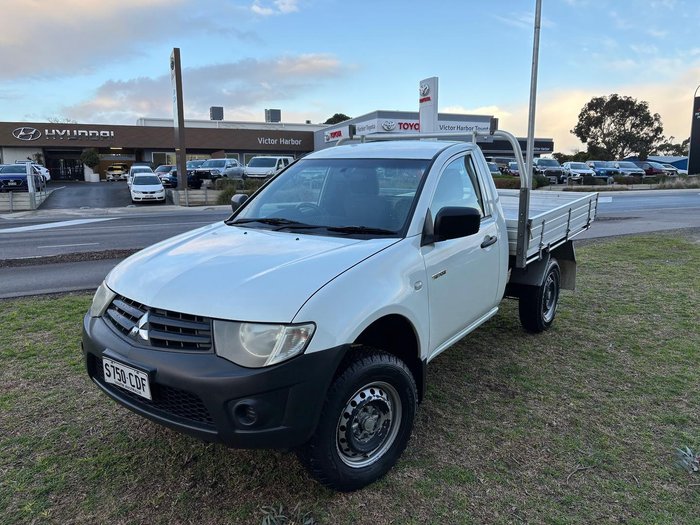 2011 Mitsubishi Triton GL