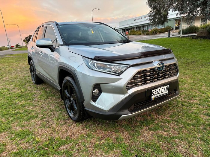 2019 Toyota RAV4 Cruiser