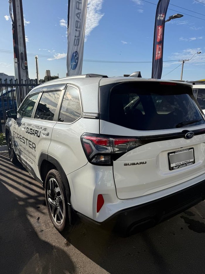 2025 Subaru Forester Touring