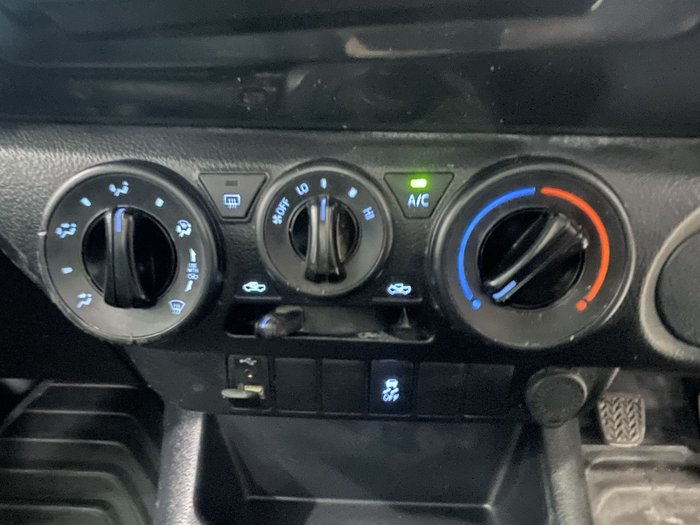 2020 Toyota Hilux Workmate