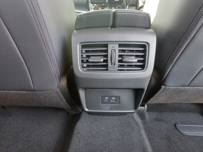 2025 Nissan X-Trail ST-L (4WD) E-Power (hybrid)