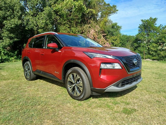 2025 Nissan X-Trail ST-L (4WD) E-Power (hybrid)