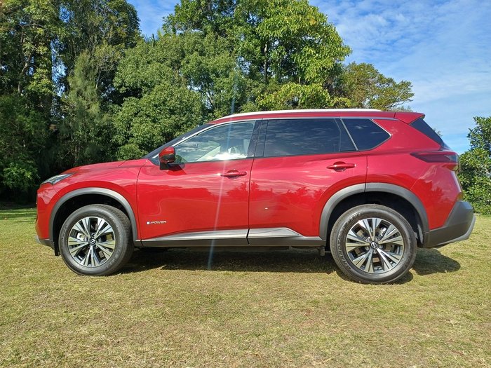 2025 Nissan X-Trail ST-L (4WD) E-Power (hybrid)