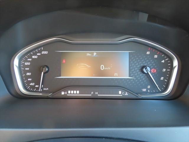 2025 LDV G10