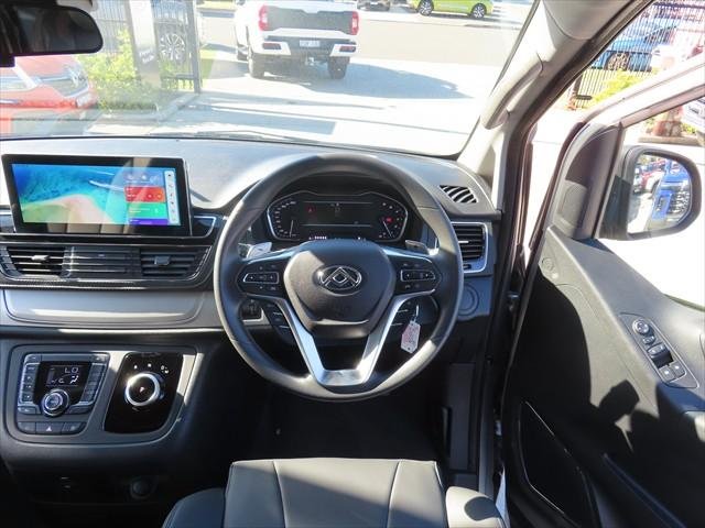 2025 LDV G10