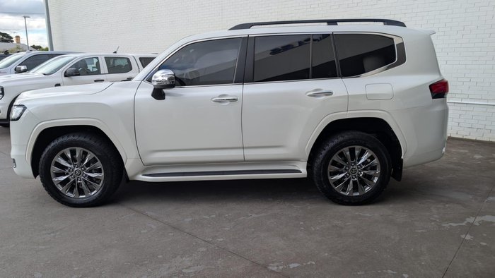 2021 Toyota Landcruiser Sahara ZX