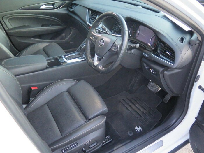 2018 Holden Calais V