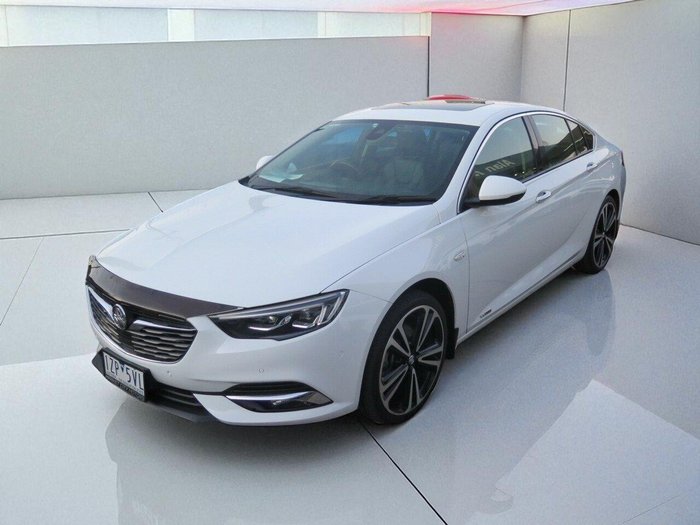 2018 Holden Calais V