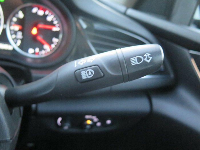 2018 Holden Calais V