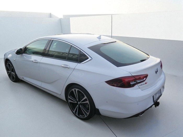 2018 Holden Calais V